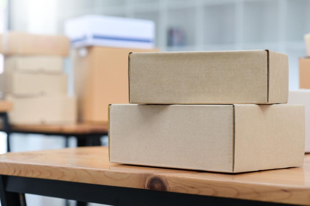 Cajas para envíos con bolivariano